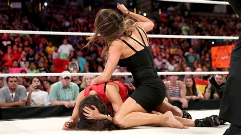Behind The Nikki Bella And Brie Bella Wwe Feud What Really Happened