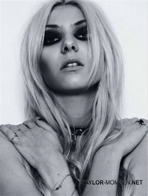 Taylor Momsen Photo Muteen Magazine France March 2011 Taylor