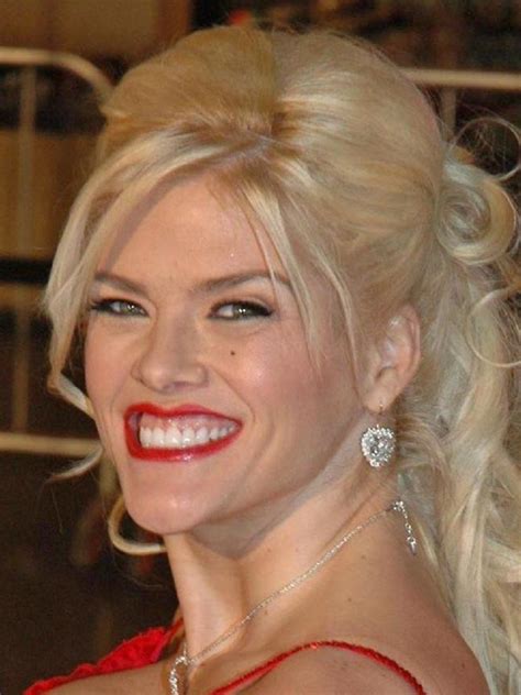 Celebrity Autopsy Photos Anna Nicole Smith