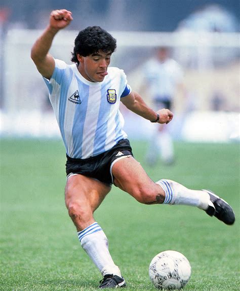 Se terminó el ida y vuelta. Soccer world mourns as Argentina great Maradona dies aged 60 - Stabroek News