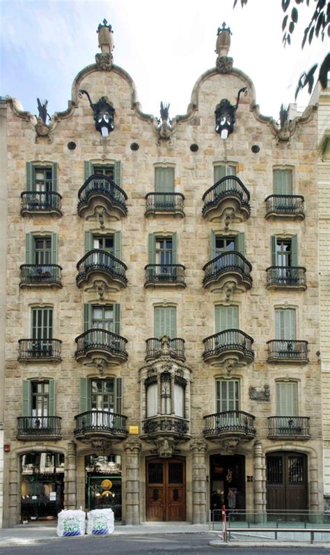 Casa Calvet Arquitectura Catalana Cat