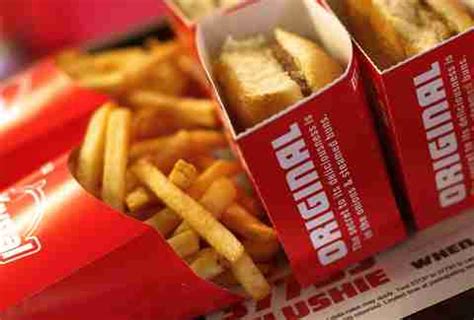 Macronutrient composition of menu offerings in fast food restaurants in the u.s. Best Southern Fast Food and Chain Restaurants Only in the ...