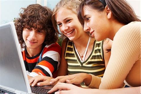 Nick gicinto and social media : Good and Bad Effects of Social Media on Teens and Kids ...