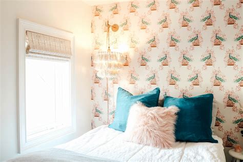 Cool Wallpaper For Small Bedroom Ideas