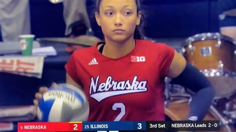 Lexi Sun Kill Kenzie Knuckles Ace Serve Nebraska Husker Volleyball Vs Illinois 1142021 Youtube