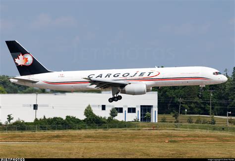 C Giaj Boeing 757 28asf Cargojet Airways Oliver Richter Jetphotos