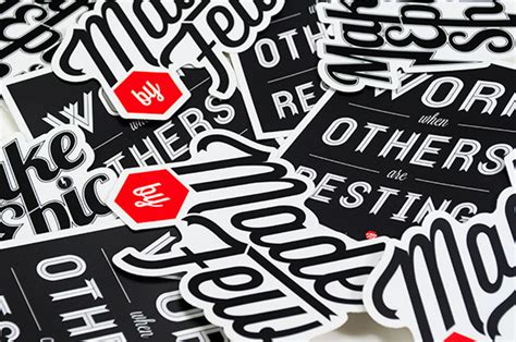 17 Contoh Desain Stiker Keren