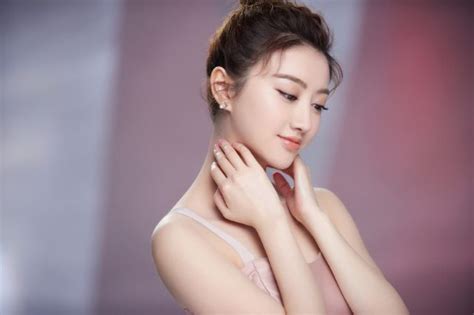 Jing Tian Hot And Sexy Bikini Pictures Inbloon