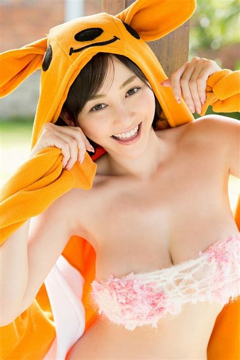 Anri Sugihara Gravure Queen Treasure No Bra Huge Breasts And Getting Breasts Images