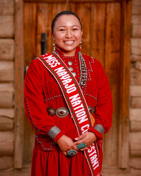 Inside The Miss Navajo Nation Pageant Where Lost Traditions Are Found Again Glamour