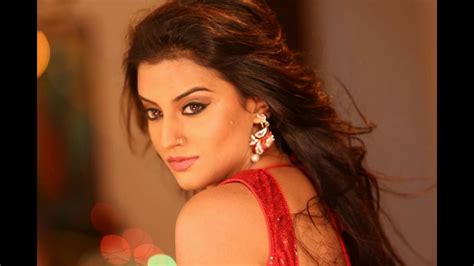 Bhojpuri Actress Akshara Singh Wallpapers Photos Pics Pictures And