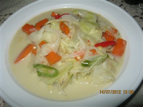 Resepi kobis masak lemak putih hidangan ala kampung yang ringkas tetapi sangat membuka selera. RESEPI CIKGU ANI: MASAK LEMAK KOBIS-KAROT
