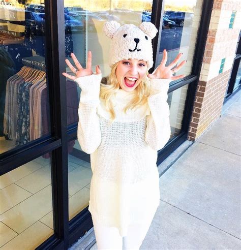 Easy diy polar bear costume #halloweenkids #kidshalloween #diycostumes #polarbearcostume #kidshalloweencostume #halloweencostumekids. DIY Polar Bear Costume | maskerix.com | Bear costume, Bear halloween, Bear halloween costume ideas