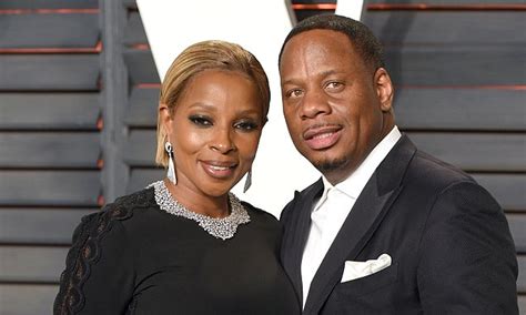 Mary J Blige Ordered To Pay Ex 30k Per Month Daily Mail Online