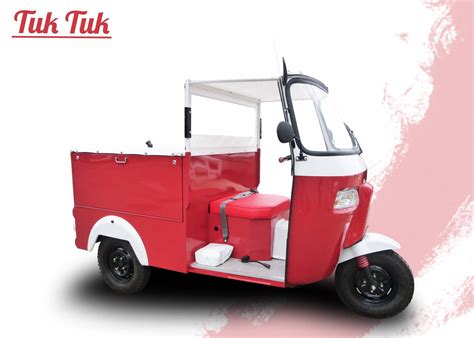 Marque Mazaki Motor Produits Tuktuk Triporteur Chariot Foodtruck Remorque Stand