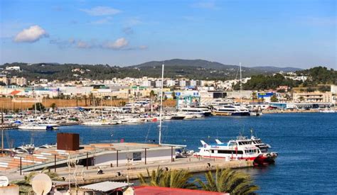 Helle wohnung mit südterrasse und wundervollem merblick ref. Suoerb Wohnung im Jahr 2018 im Hafen von Ibiza renovieren