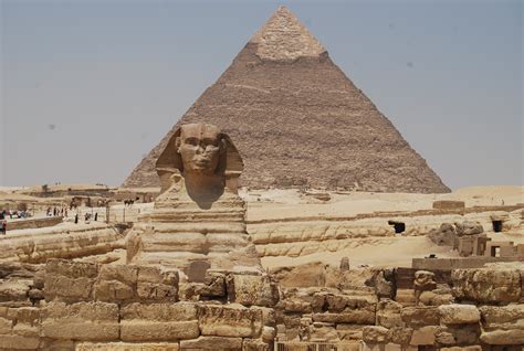 Pyramid Of Khafre Most Famous Places