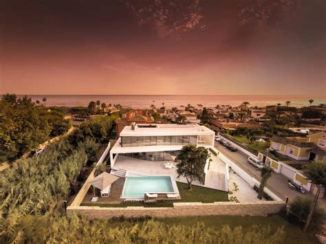 A Cool Beachfront Villa With Geometric Architecture