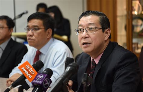 Finance minister lim guan eng has said that the government is prepared to give tax exemptions to media companies on the. Guan Eng dera PKR dan PAN di Pulau Pinang? - Sarawakvoice.com