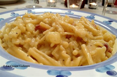 Altre storie ricetta graffe napoletane con patate ricetta verza e riso napoletana Pasta e patate - La cuoca galante - Cucina Napoletana