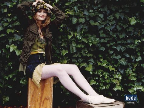 She began her career on the stage, appearing in tony kushner's slavs! Mischa Barton for Keds - Fall 2005 | Mischa is wearing the ...