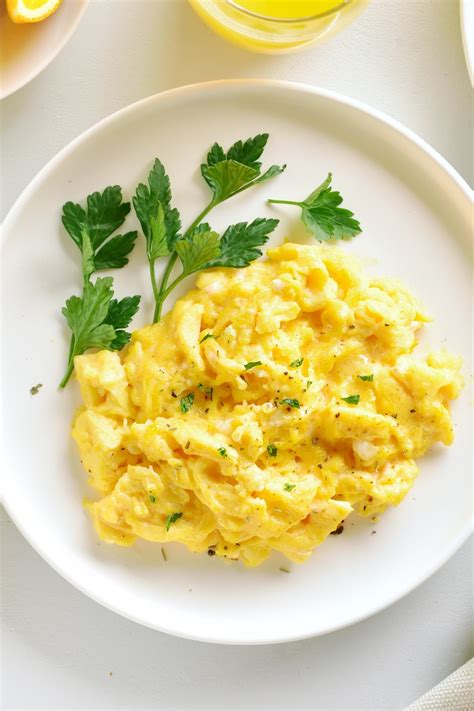 Easy Microwave Scrambled Eggs Insanely Good