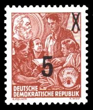Masse 32.5 x 22.5 cm. 3.Ausgabe der Freimarkenserie Fünfjahresplan mit Aufdrucken - Briefmarke DDR
