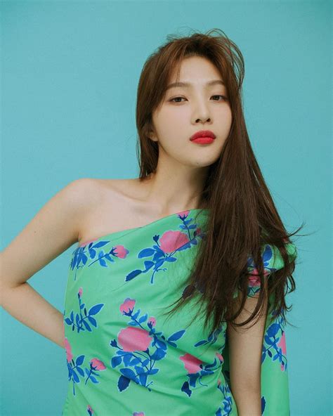 Red Velvet Joy Shares Photos From Her Recent Pictorial See It First