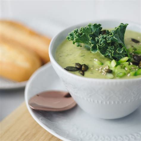 Spinach Broccoli And Kale Soup Free Vegan Meal Planner Veahero