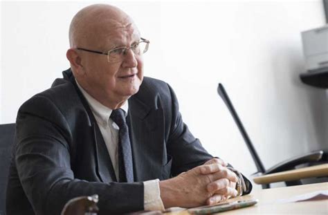 Ioan mircea pascu — ioan mircea paşcu (* 17. PE a aprobat raportul Mircea Pașcu privind politica de ...