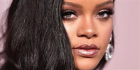 Instagram Rihanna Dévoile Un Tuto Pour Refaire Son Makeup Wild