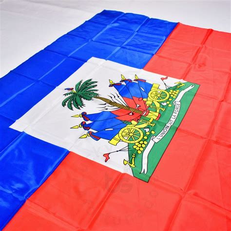 It is one of four national flags among un member states that features a firearm, along with those of mozambique, haiti and guatemala. Haiti-font-b-Flag-b-font-90x150cm-100-Polyester-2-Sides ...
