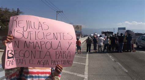 Además encontrarás información actualizada para los próximos días. Vecinos bloquean el Paso Express en dirección a Acapulco ...