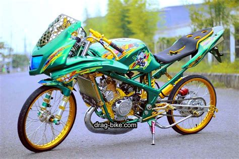 Malah ninja 250 tidak berubah sehingga semakan utama pada tahun 2008, yang hasilnya, kawasaki telah mengeluarkan 2 jenis motor sportbike iaitu ninja 250r 2013 & ninja 300 2013 dengan secara. Gambar Motor Drag Ninja Rr - Pecinta Dunia Otomotif