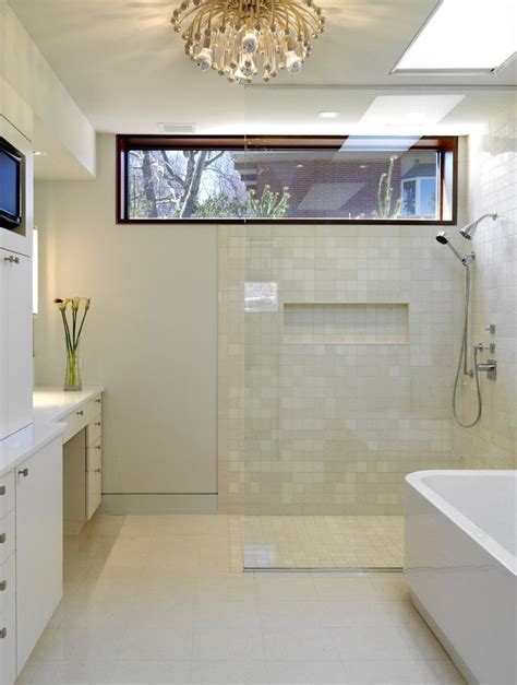 20 Small Windows For Bathroom Decoomo