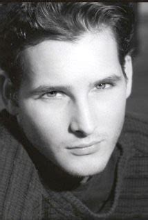 O hollywoodlife.com conversou com os fãs de crepúsculo. Peter Facinelli | Glee TV Show Wiki | Fandom powered by Wikia