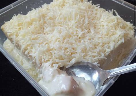 Roti tawar 10 lembar telur 2 butir air 600 ml skm 3 sachet (120gram) vanili/vanila extract. Resep Stup Roti oleh Windri A - Cookpad
