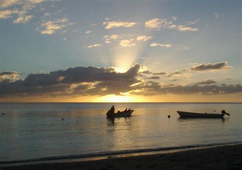 Kadavu 032 Fiji Auwriterall At Sea Manta Flickr