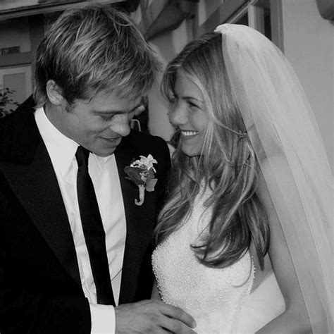 Looking Back At Jennifer Anistons Wedding Photos
