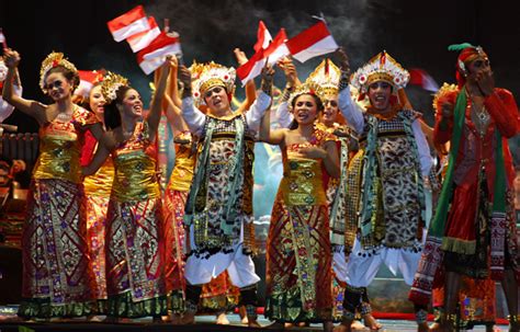 Gambar Keragaman Suku Di Indonesia Gambar Indonesia Dari Sabang