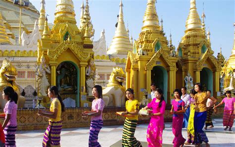 The Useful Guide To Customs And Etiquette In Myanmar Updated 2024