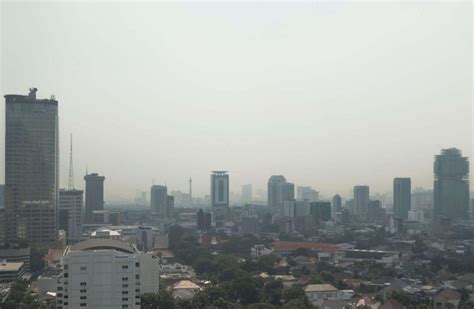 Jakarta Menacée Par La Montée Des Eaux Lindonésie Veut Construire Une
