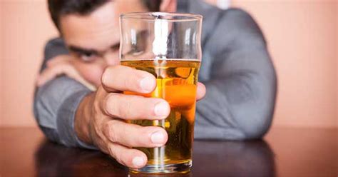 Efectos A Largo Plazo En La Piel Del Consumo Excesivo De Alcohol