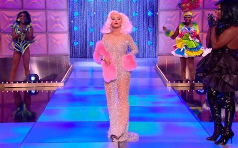 Christina Aguilera Had The Most Iconic Runway Entrance In Drag Race Herstory