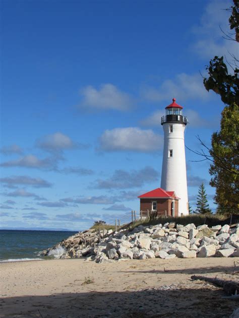 Crisp Point Lighthouse Michigan Smithsonian Photo Contest