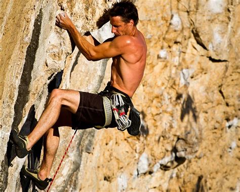 Does Rock Climbing Build Muscle Climbingjunkie