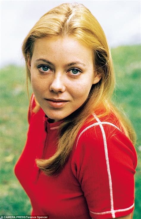 Jenny Agutter It’s Sad That Years After I Swam Naked In Walkabout My Nudity Was Exploited On