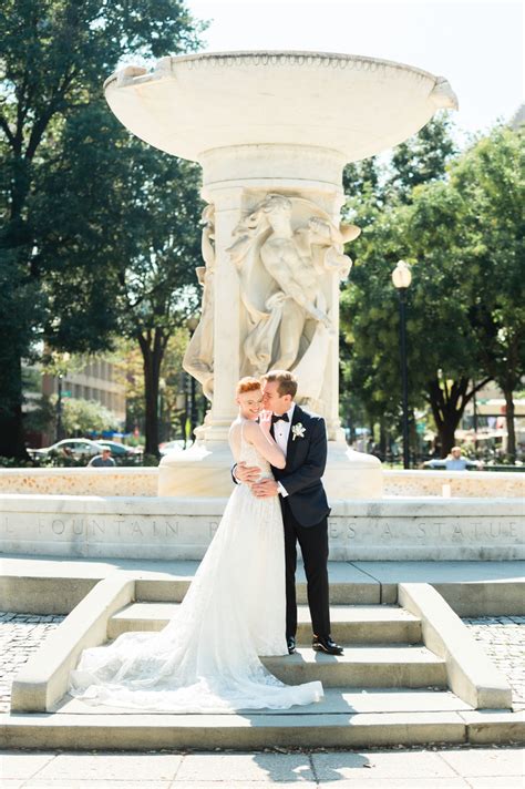 This Decatur House Wedding Took Place Underneath A Gorgeous Tent