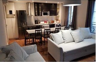 Appartement spacieux et calme pour un séjour en famille ou entre amis