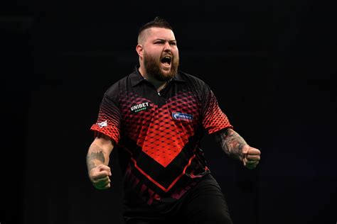 Perfect Darts Game Video Michael Smith Throws Nine Darter At World